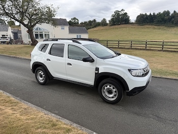 Used Dacia Duster 2023 for sale - 79321214: Photo