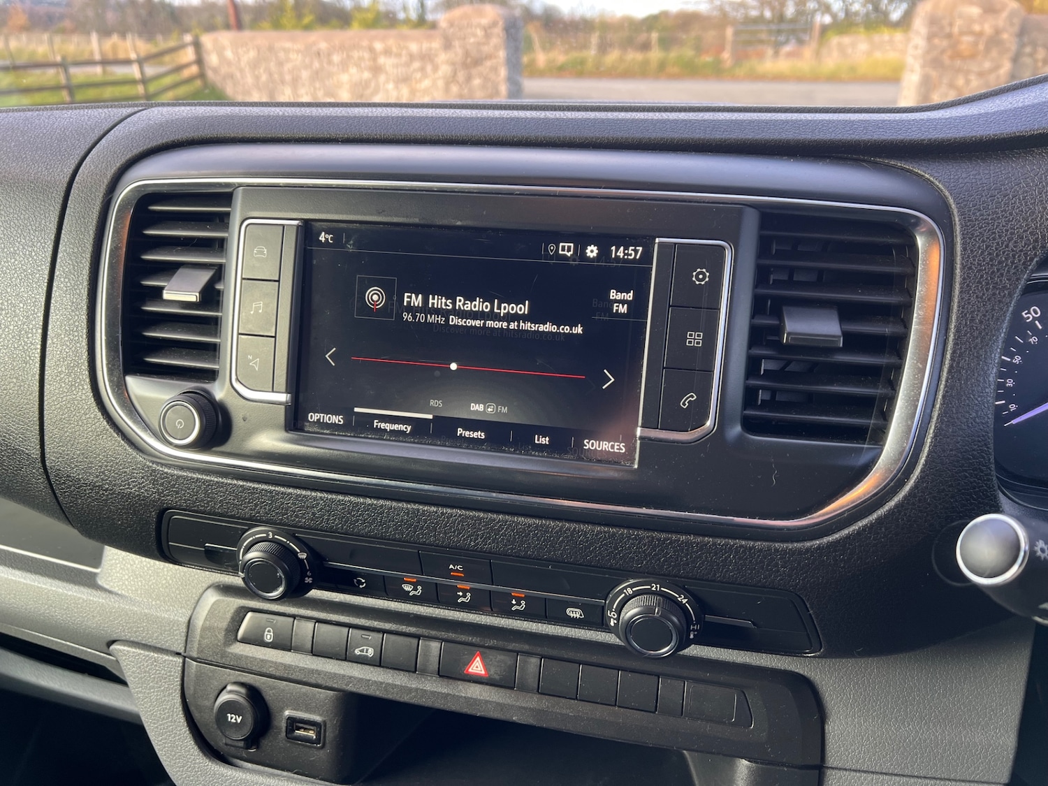 Used Vauxhall Vivaro 2019 for sale - 76662867: Photo 9