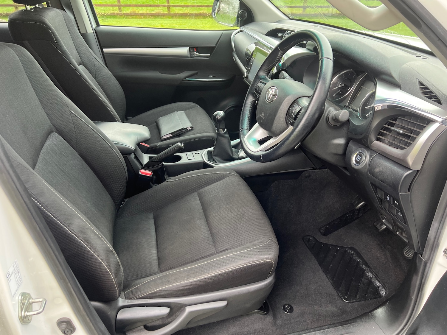 Used Toyota Hilux 2021 for sale - 77756921: Photo 5