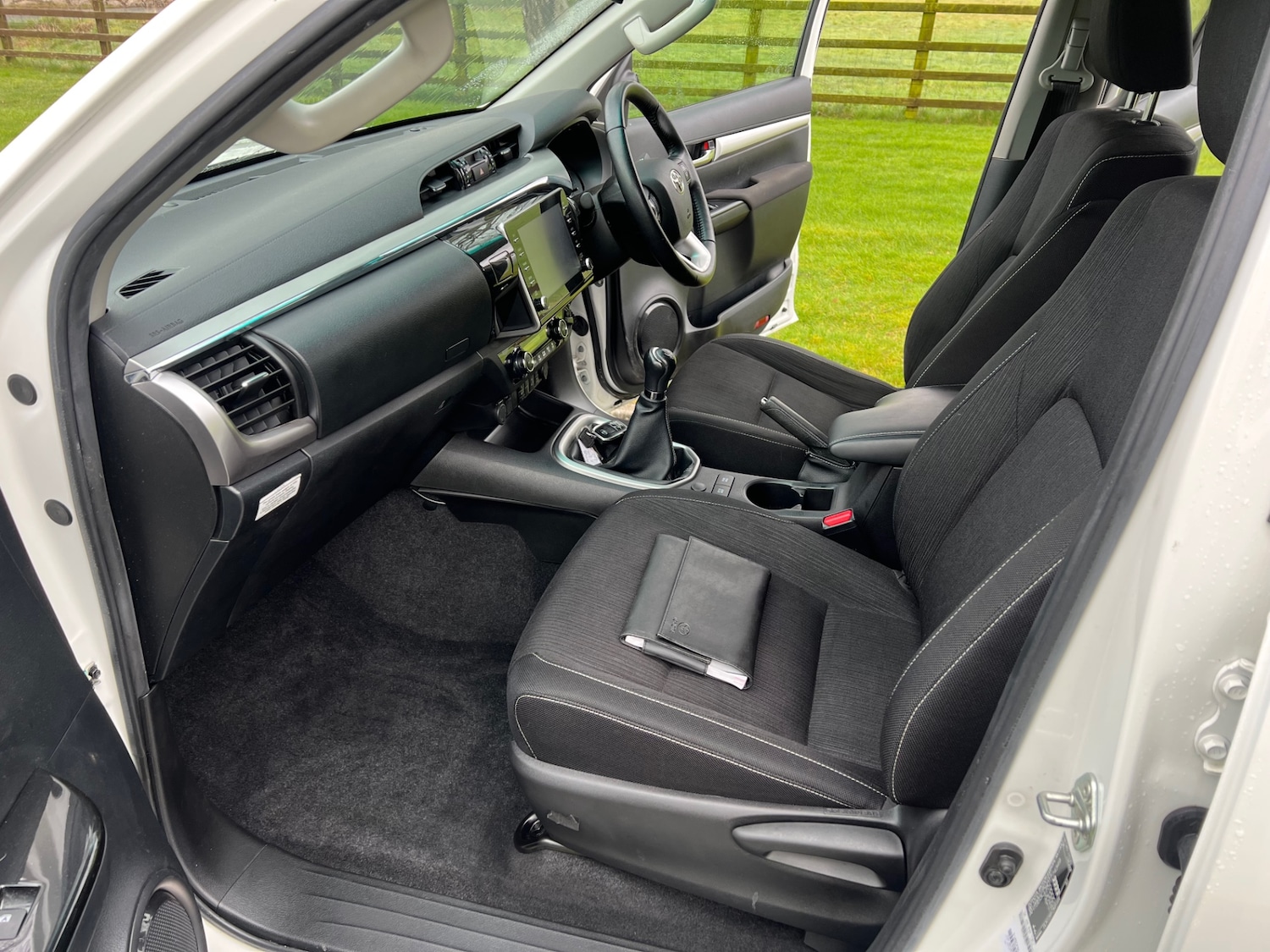 Used Toyota Hilux 2021 for sale - 77756921: Photo 8