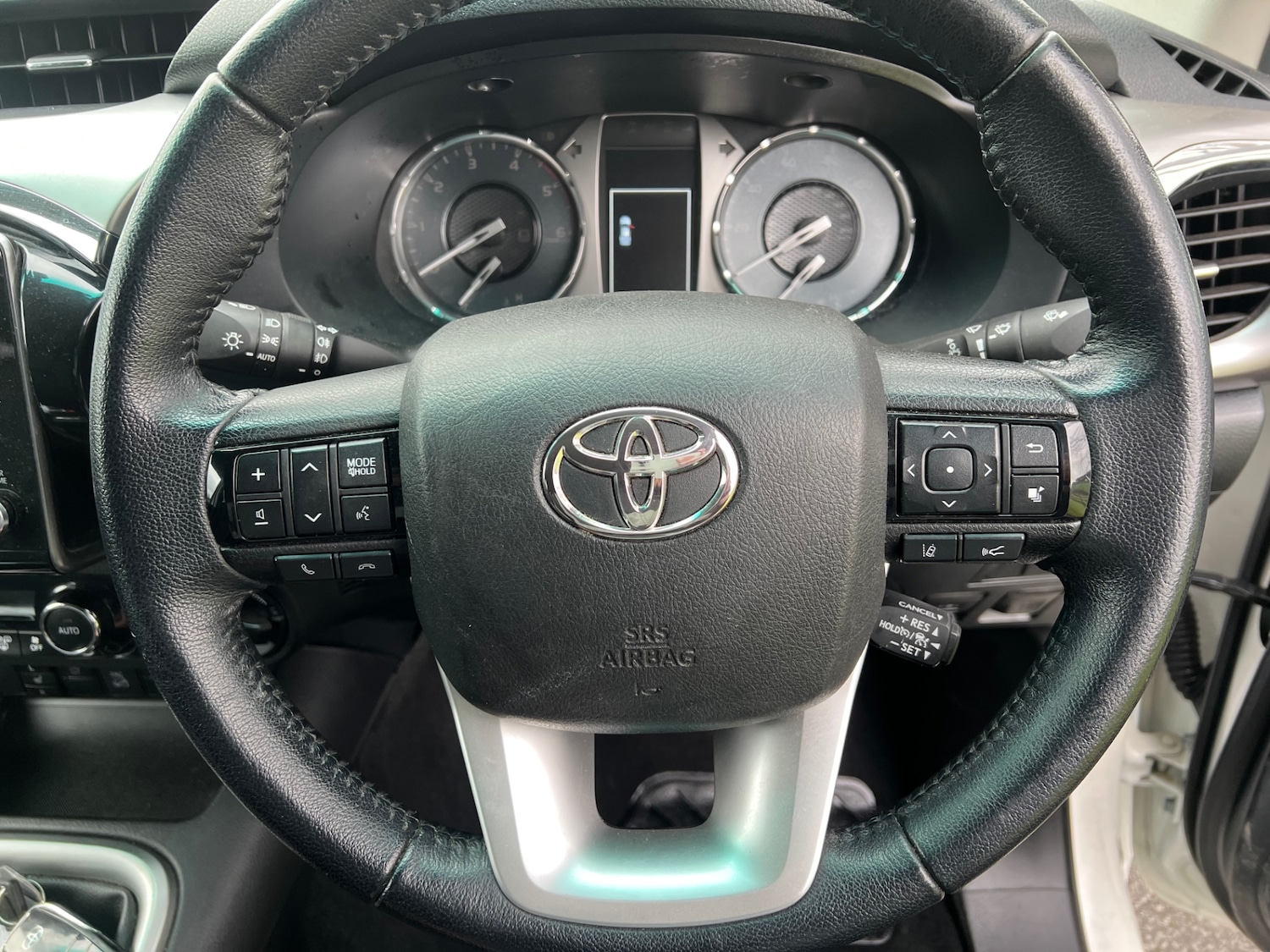 Used Toyota Hilux 2021 for sale - 77756921: Photo 9