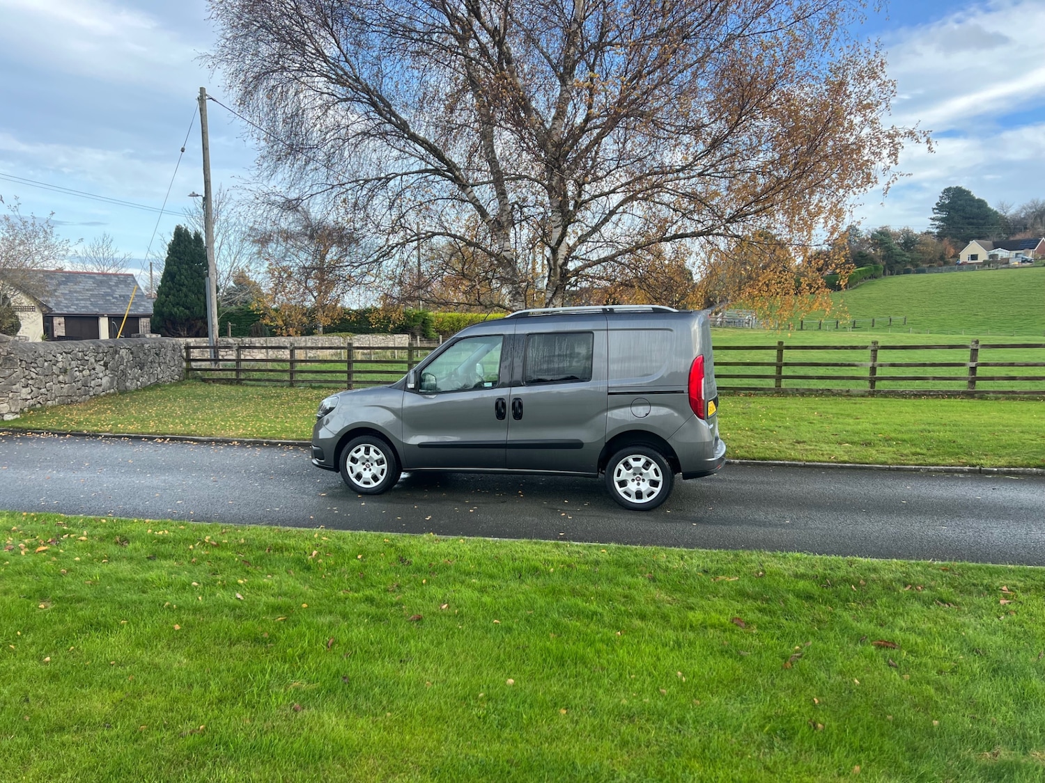 Used Fiat Doblo 2019 for sale - 76483168: Photo 2