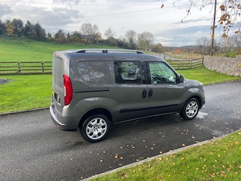 Used Fiat Doblo 2019 for sale - 76483168: Photo