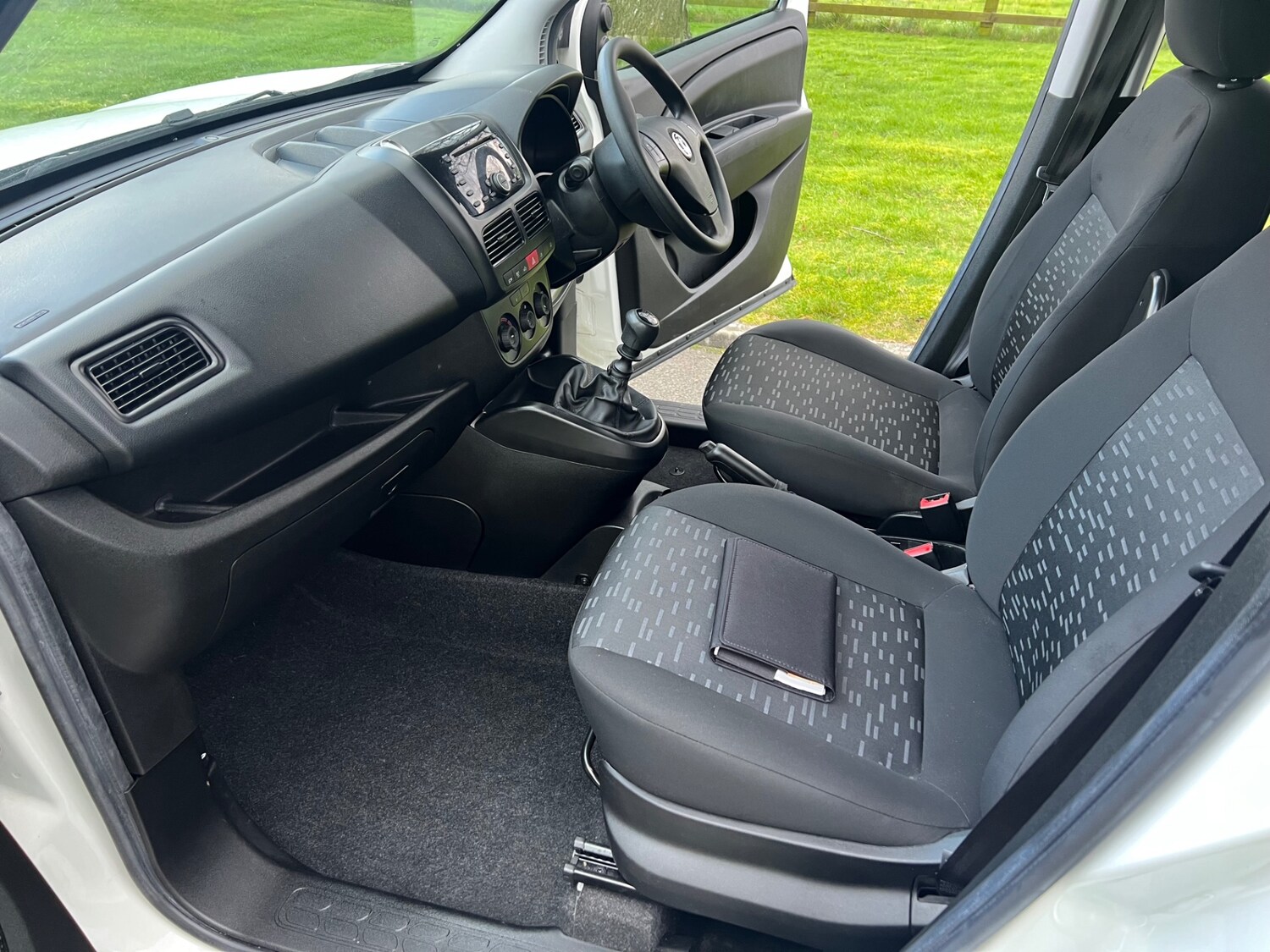 Used Vauxhall Combo 2018 for sale - 77661881: Photo 8