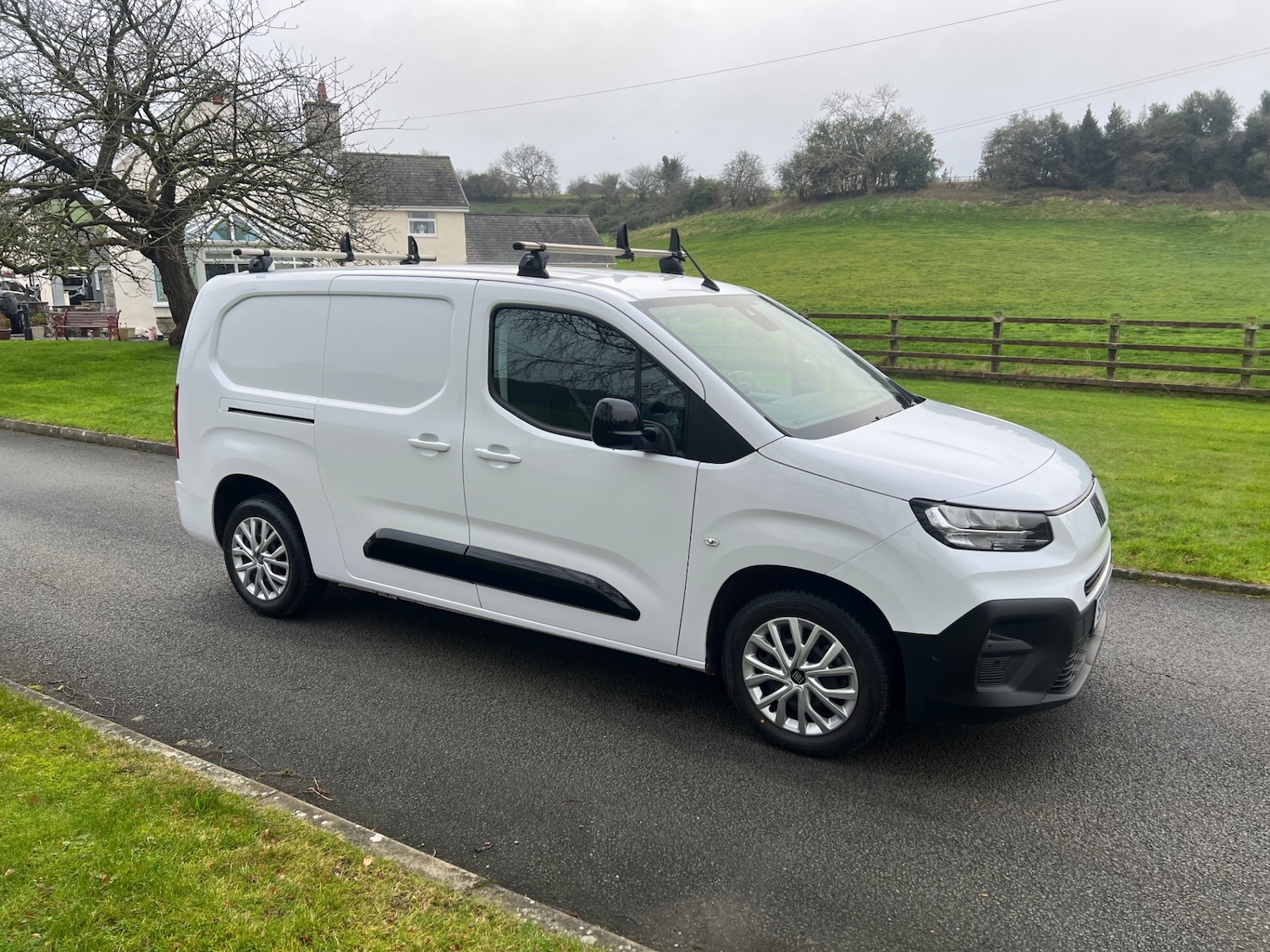 Used Fiat Doblo 2024 for sale - 77019112: Photo 4