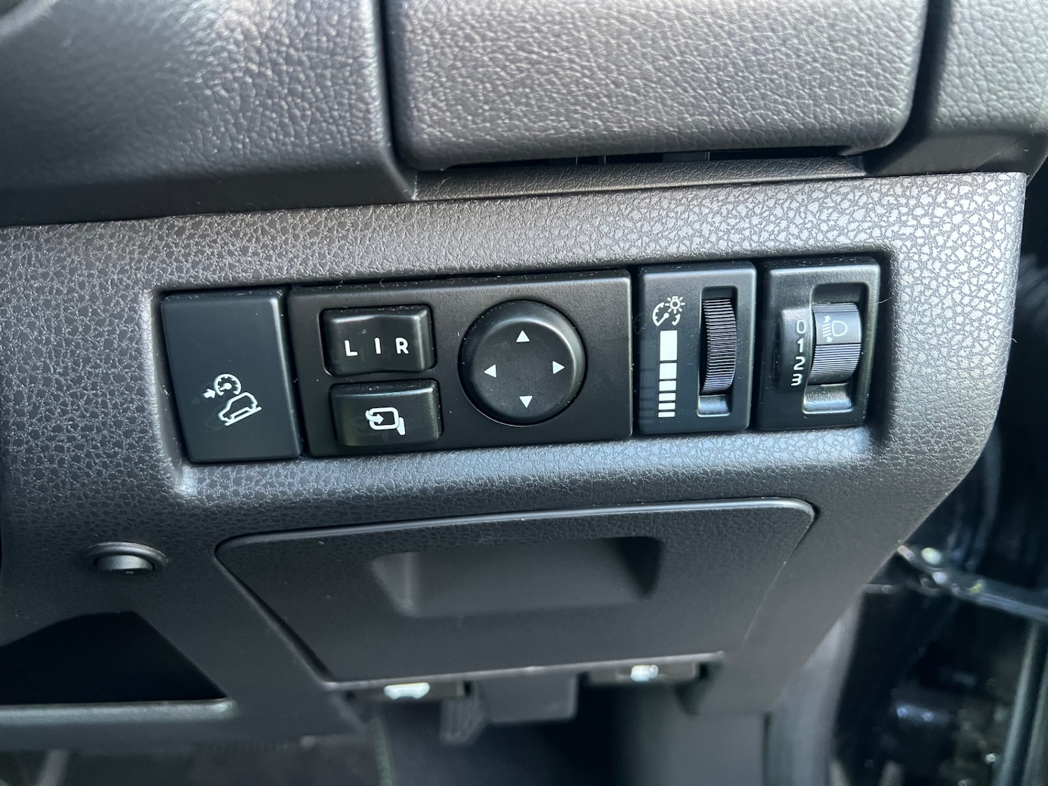 Used Isuzu D-Max 2020 for sale - 76630408: Photo 12