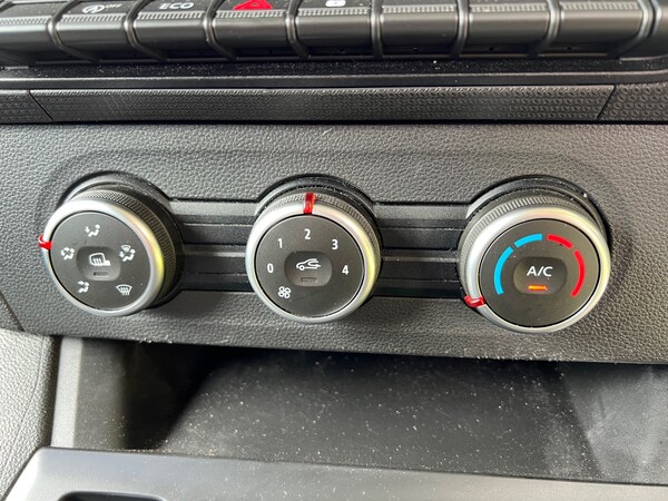 Used Renault Kangoo 2023 for sale - 74987998: Photo 13