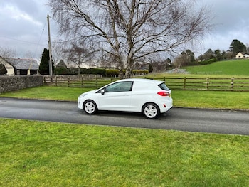 Used Ford Fiesta 2020 for sale - 79436330: Photo