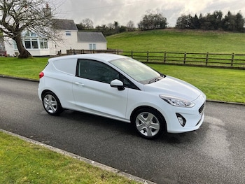 Used Ford Fiesta 2020 for sale - 79436330: Photo