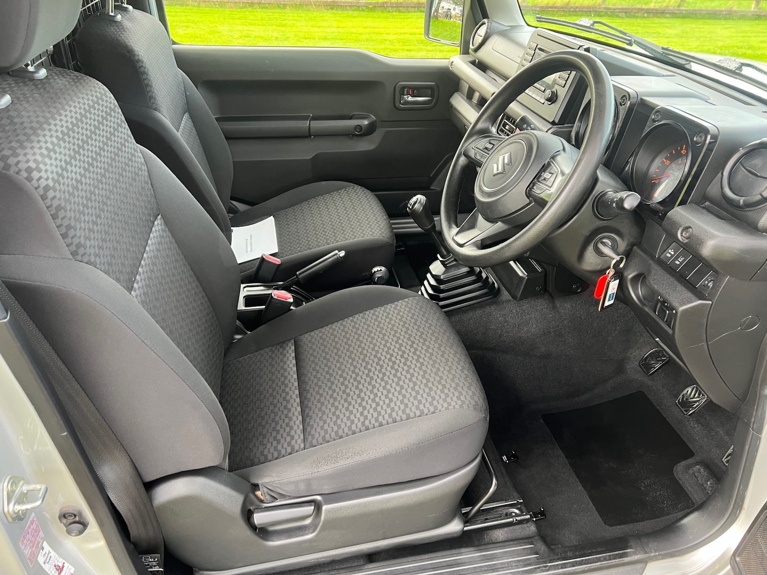 Used Suzuki Jimny 2021 for sale - 76726047: Photo 5