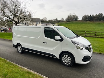 Used Nissan NV300 2021 for sale - 76987132: Photo