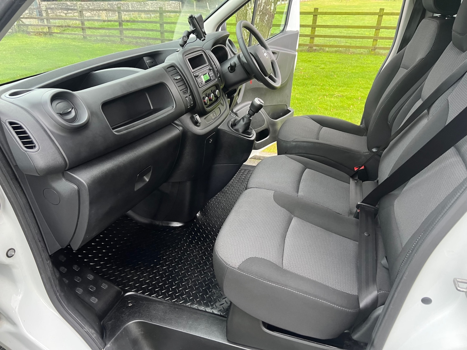 Used Nissan NV300 2021 for sale - 76987132: Photo 6