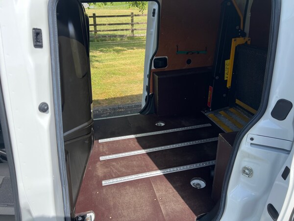 Used Vauxhall Combo 2018 for sale - 74749184: Photo 12