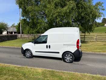Used Vauxhall Combo 2018 for sale - 74749184: Photo