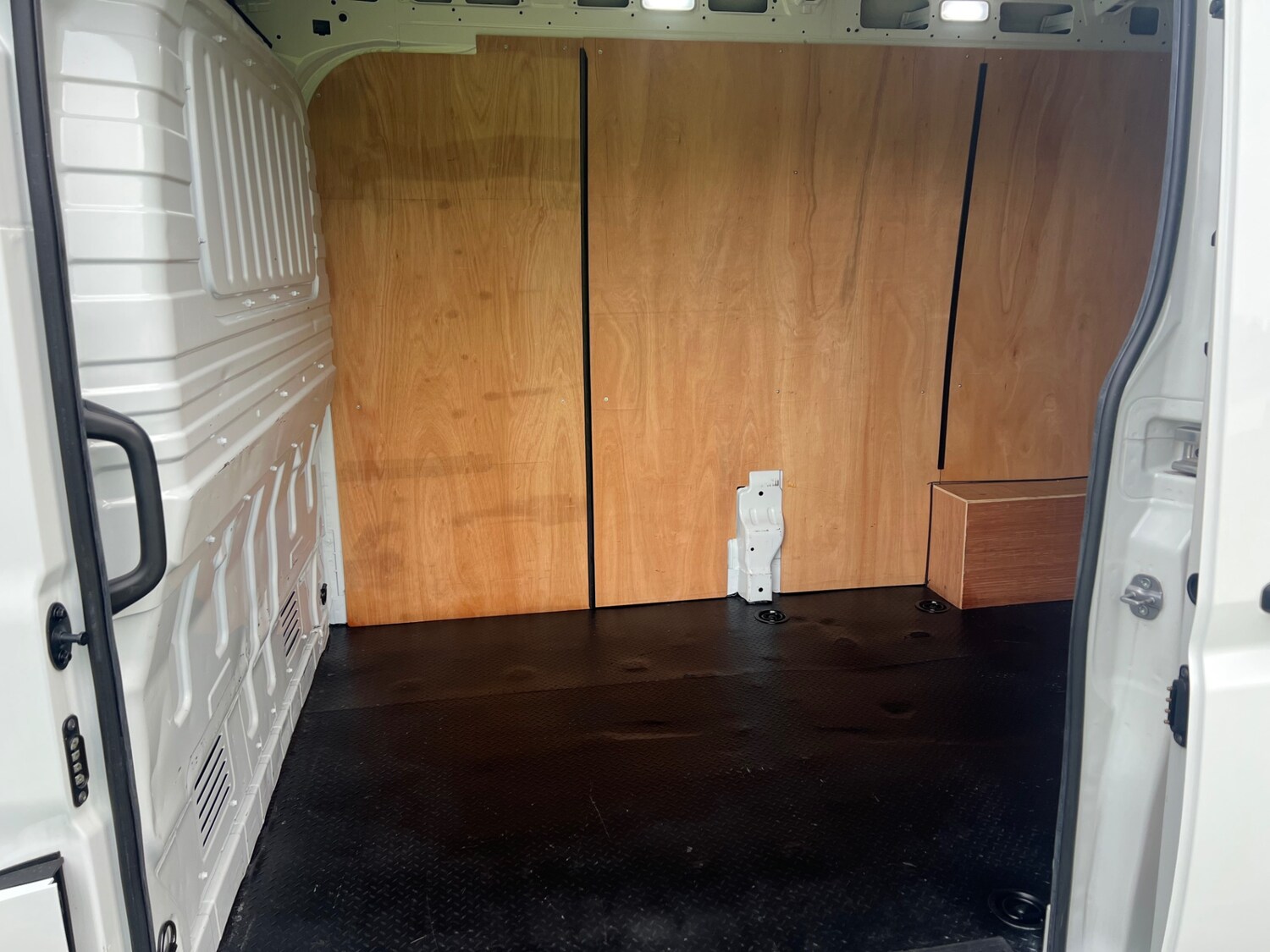 Used Maxus Deliver 9 2024 for sale - 77649702: Photo 12