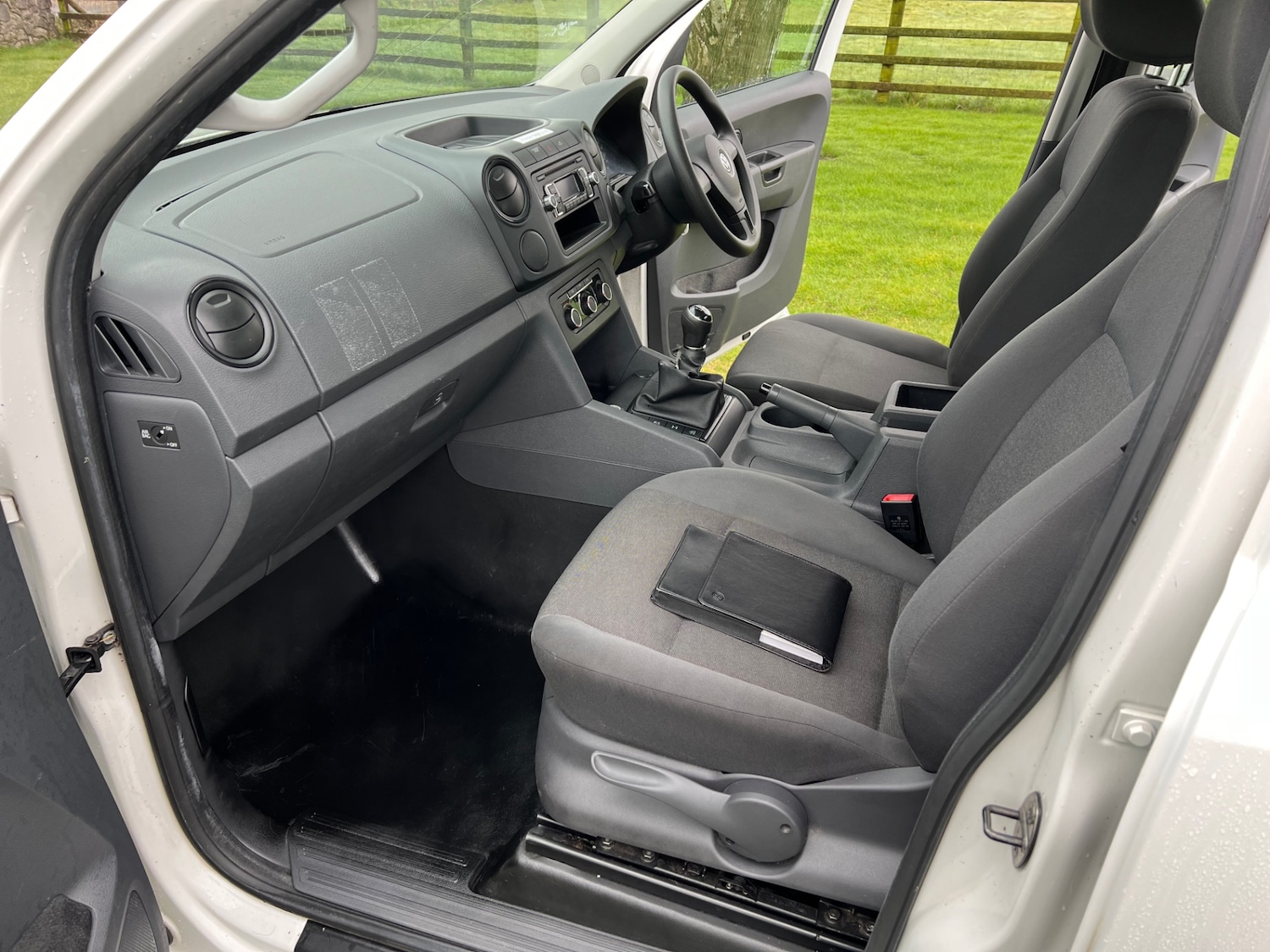 Used Volkswagen Amarok 2015 for sale - 77782017: Photo 8