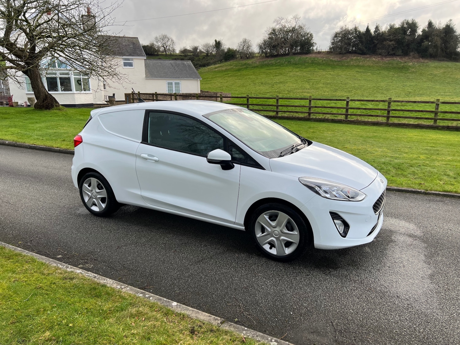 Used Ford Fiesta 2020 for sale - 77500980: Photo 4