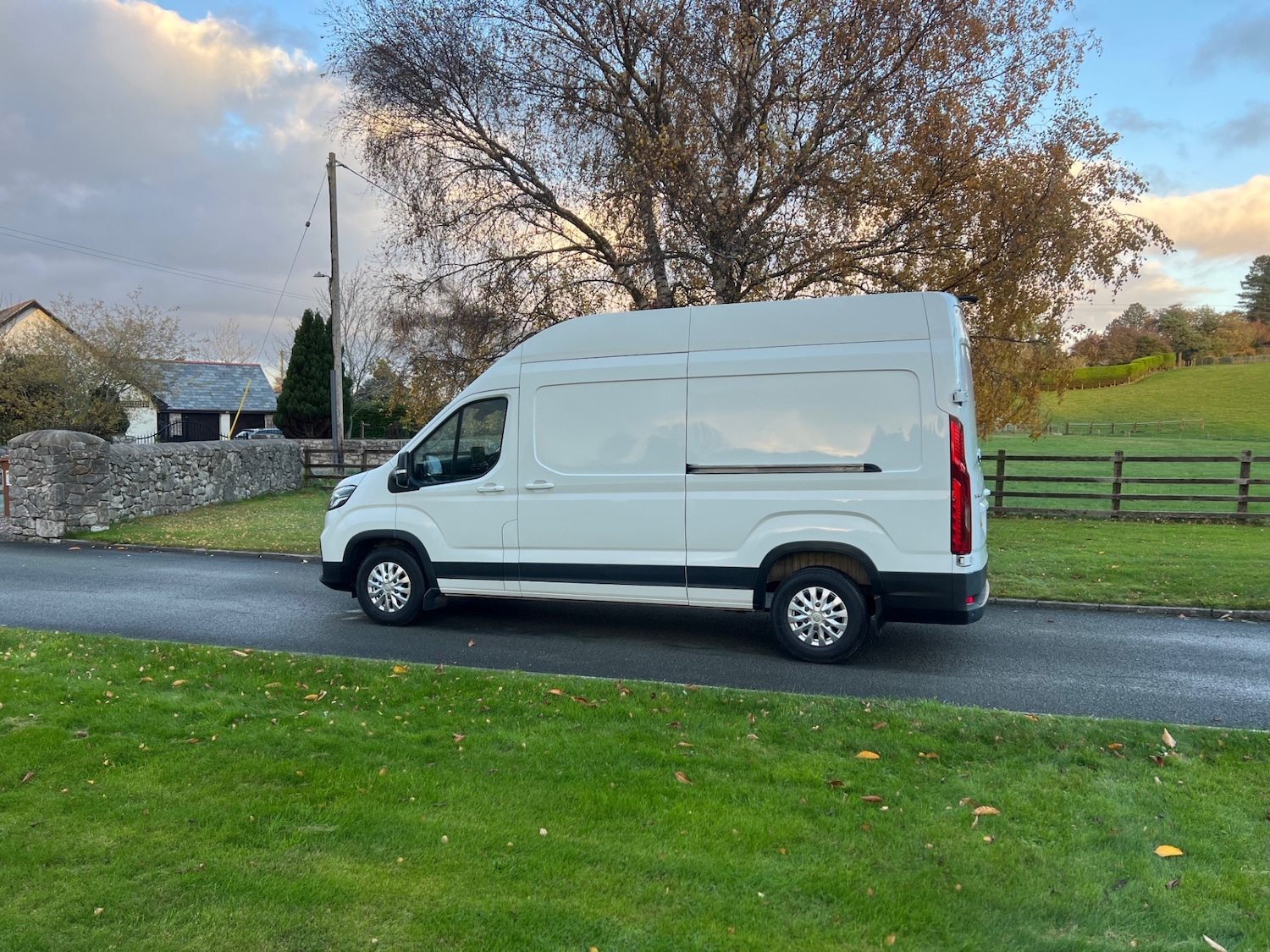 Used Maxus Deliver 9 2023 for sale - 76431140: Photo 2