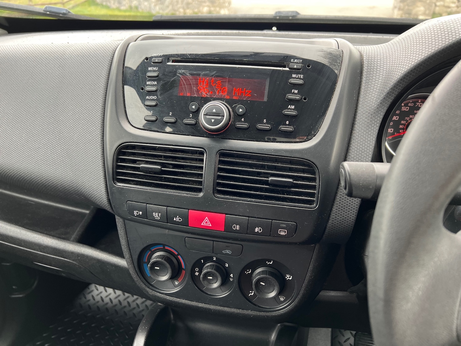 Used Fiat Doblo 2017 for sale - 77980173: Photo 9