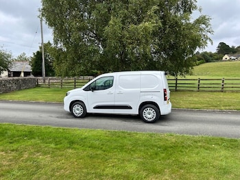 Used Vauxhall Combo 2024 for sale - 79436340: Photo