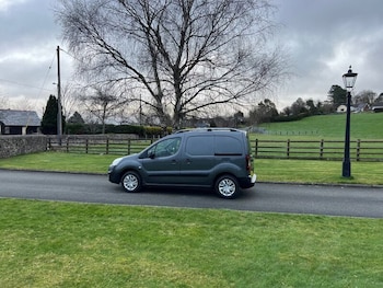 Used Peugeot Partner 2018 for sale - 78507867: Photo