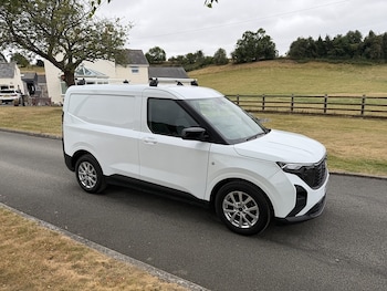Used Ford Transit Courier 2024 for sale - 79308439: Photo