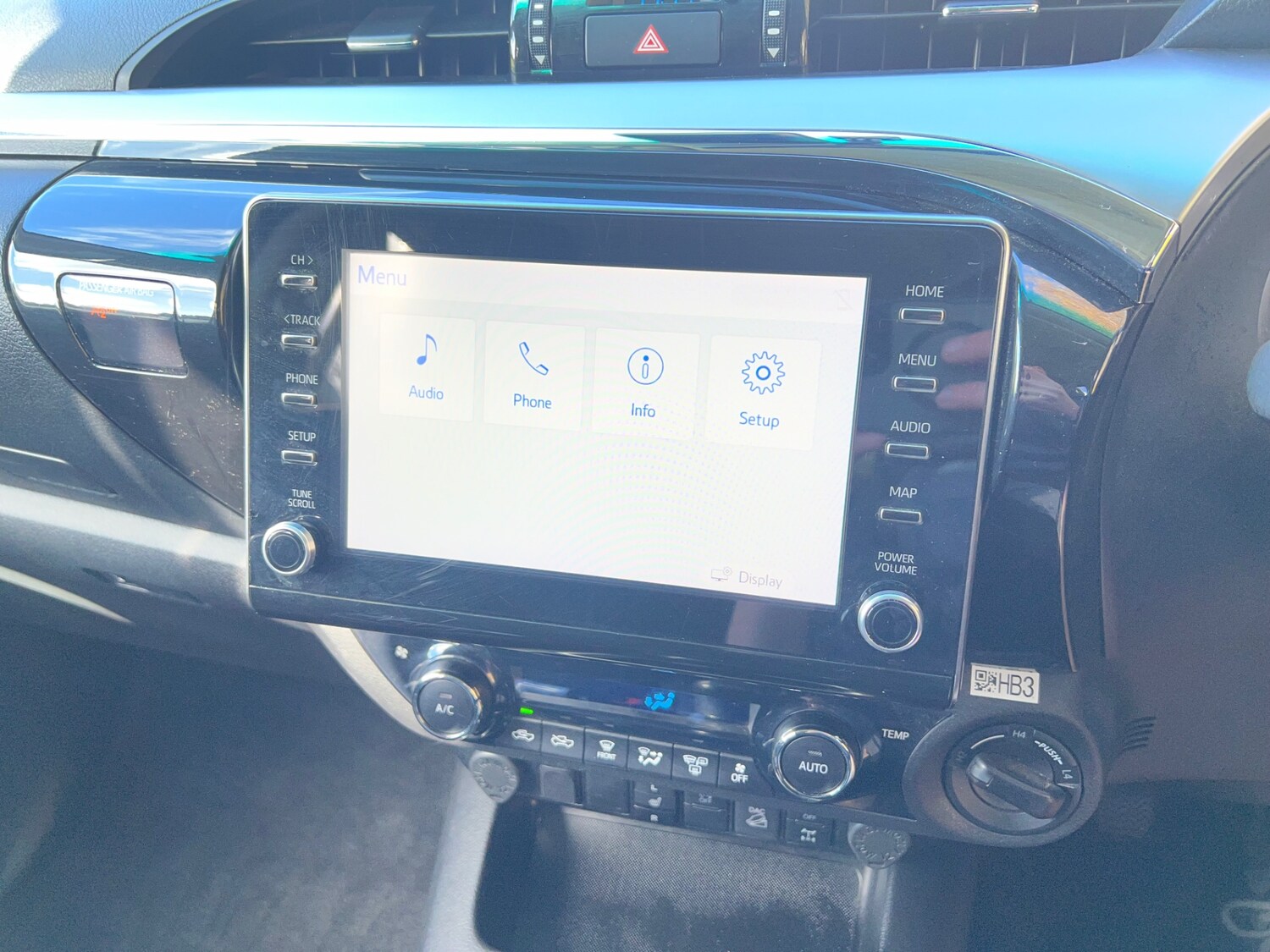 Used Toyota Hilux 2021 for sale - 76377001: Photo 11