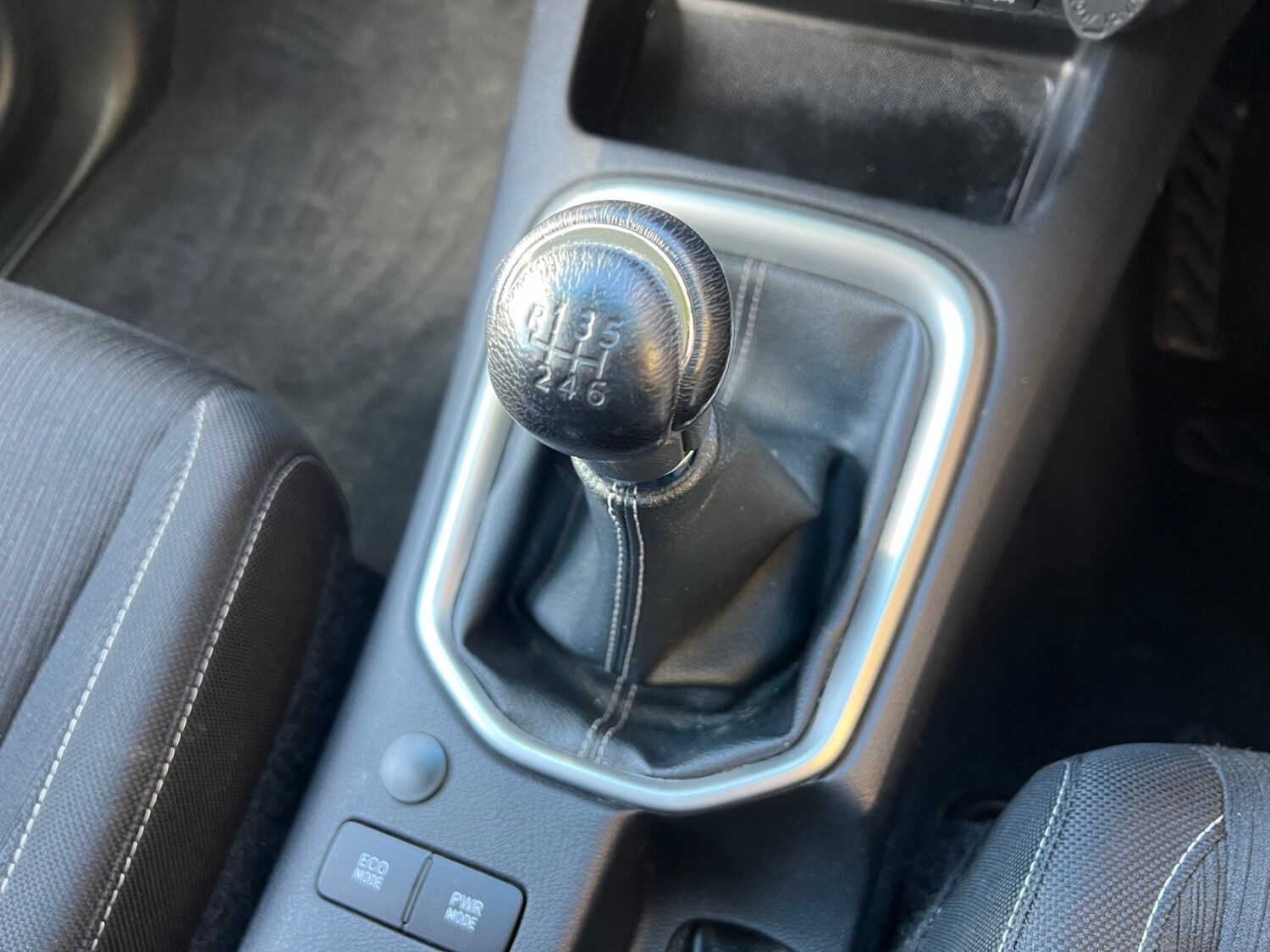 Used Toyota Hilux 2021 for sale - 76377001: Photo 18