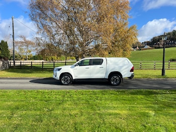 Toyota - Hilux