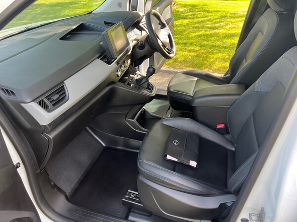 Used Nissan Other 2023 for sale - 74620169: Photo 6