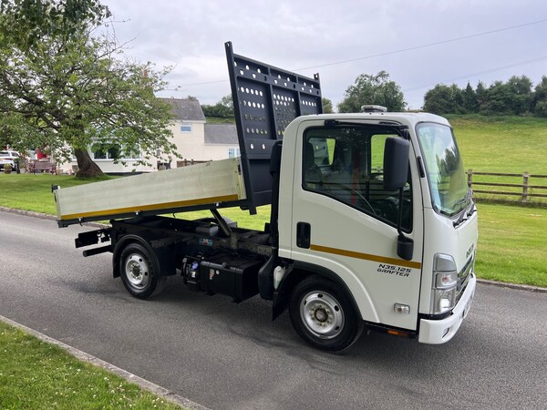 Used Isuzu Other 2023 for sale - 74749163: Photo 4