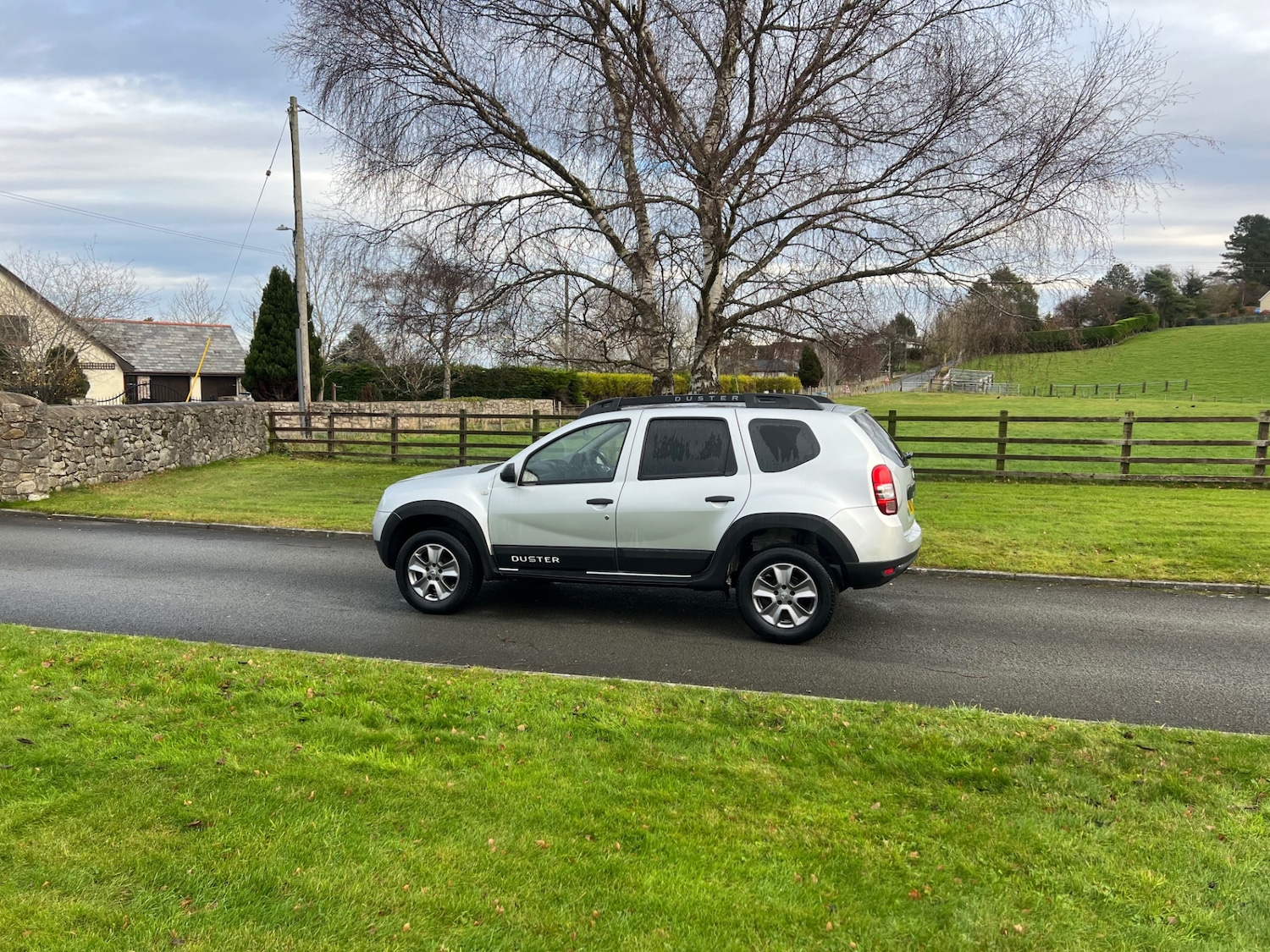 Used Dacia Duster 2017 for sale - 76831874: Photo 2