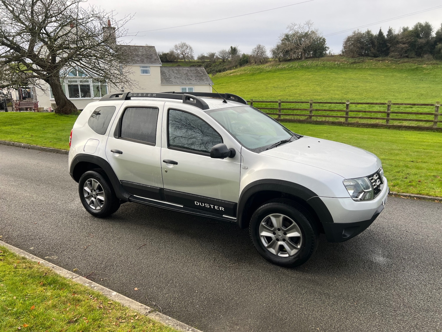 Used Dacia Duster 2017 for sale - 76831874: Photo 4