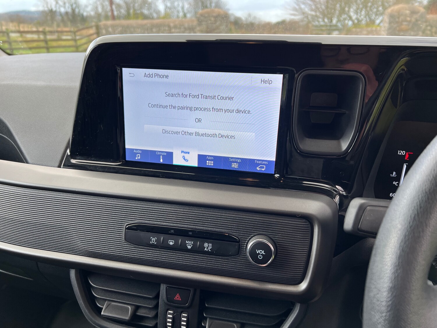 Used Ford Transit Courier 2024 for sale - 77500696: Photo 11