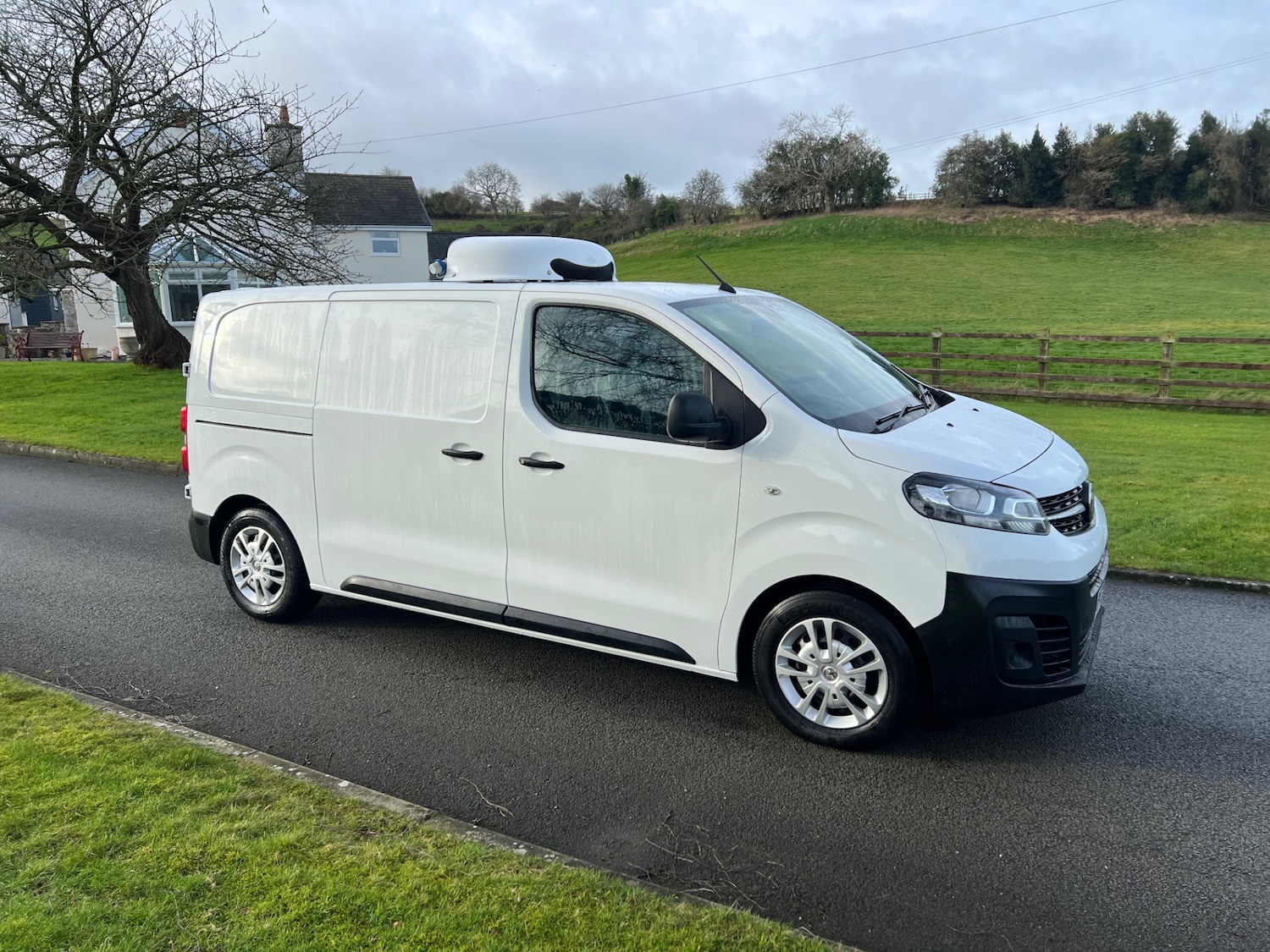 Used Vauxhall Vivaro 2021 for sale - 77629115: Photo 4