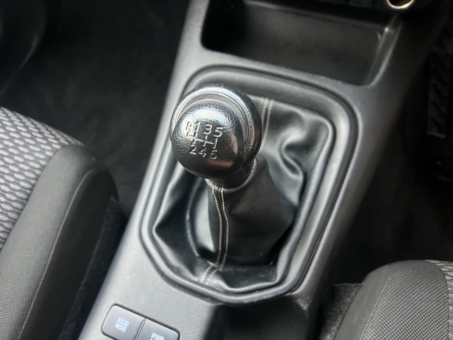 Used Toyota Hilux 2019 for sale - 76387439: Photo 15