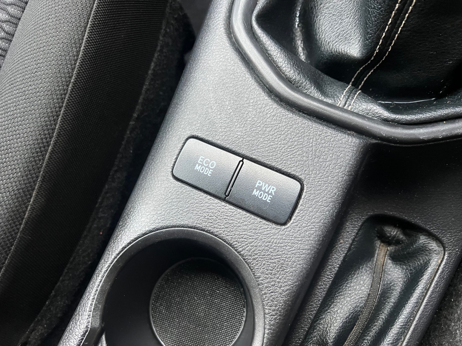 Used Toyota Hilux 2019 for sale - 76387439: Photo 16