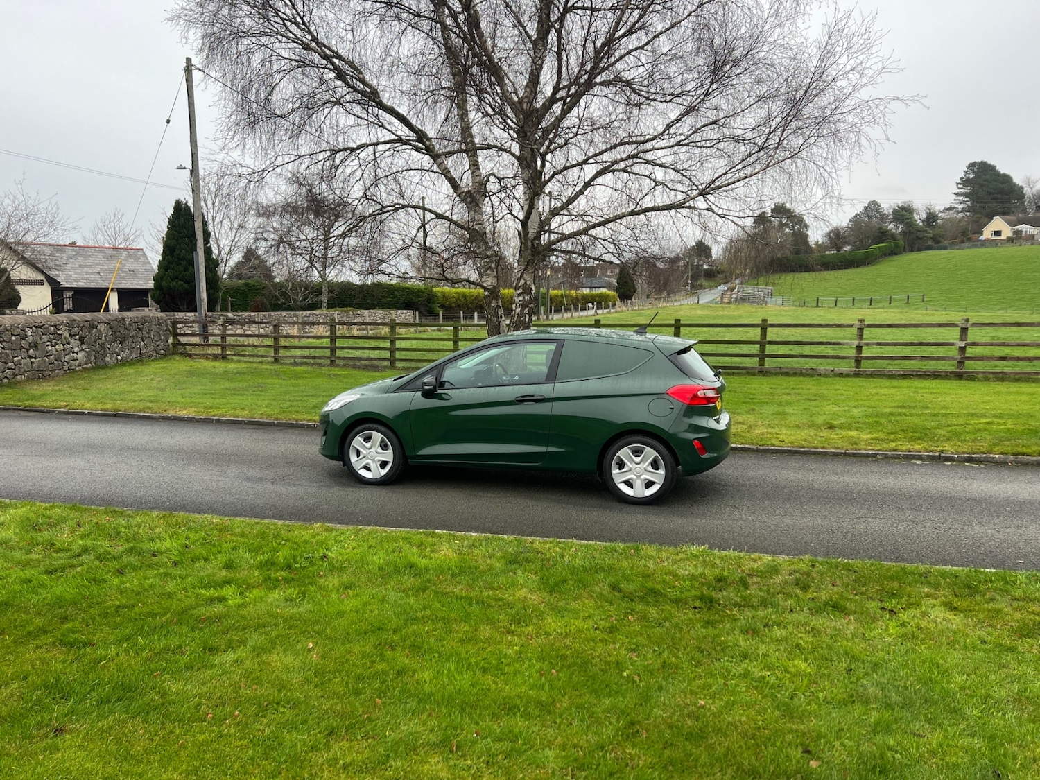 Used Ford Fiesta 2020 for sale - 76987135: Photo 2