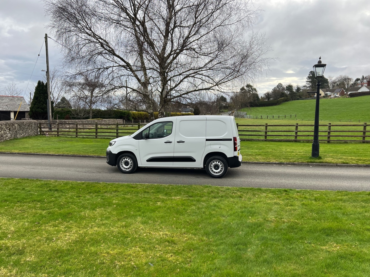 Used Citroen Berlingo 2024 for sale - 77845447: Photo 2