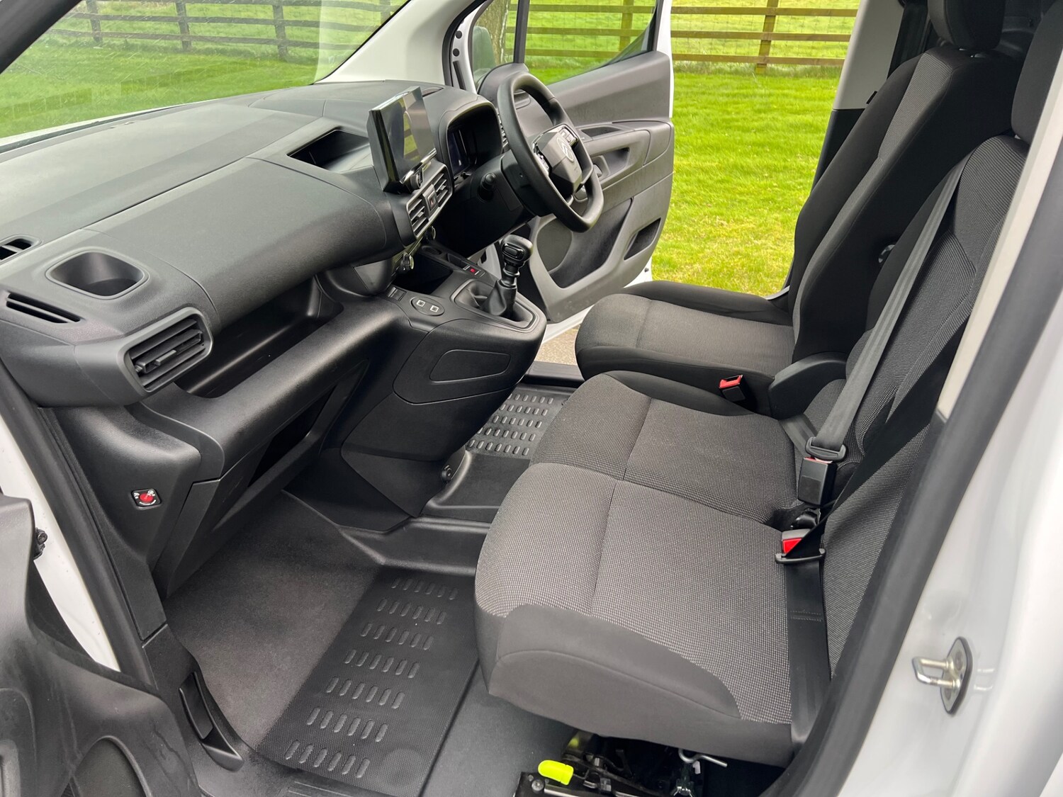 Used Citroen Berlingo 2024 for sale - 77845447: Photo 6