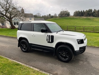 Used Land Rover Defender 2025 for sale - 79436300: Photo