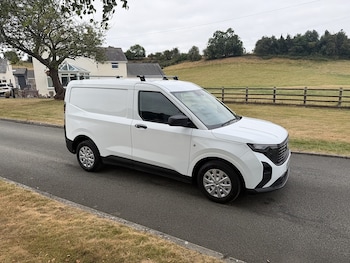 Used Ford Transit Courier 2024 for sale - 79436325: Photo