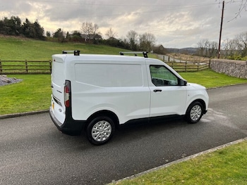 Used Ford Transit Courier 2024 for sale - 78714116: Photo