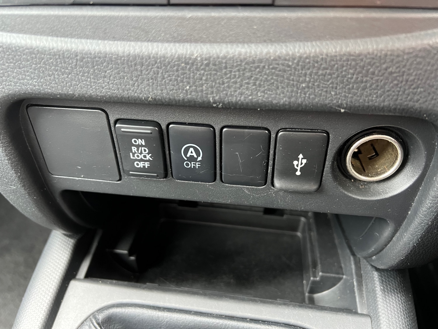 Used Mitsubishi L200 2020 for sale - 77782012: Photo 12