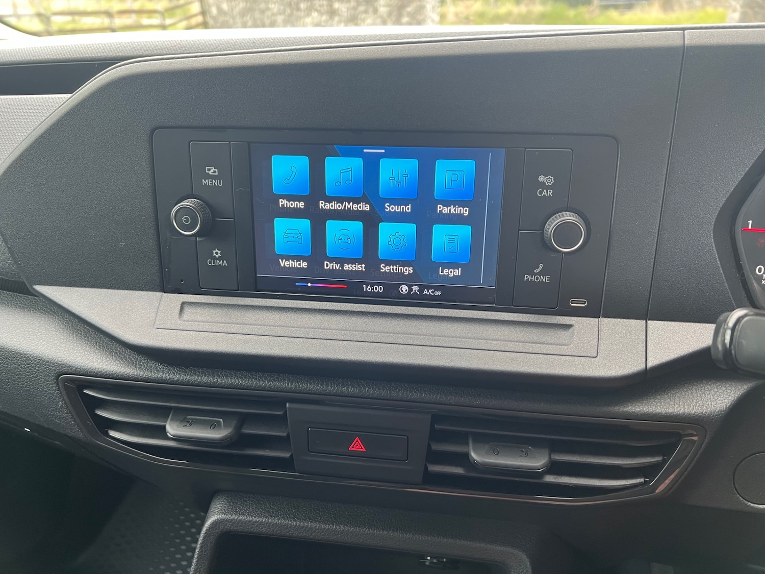 Used Volkswagen Caddy Maxi 2021 for sale - 76120435: Photo 9