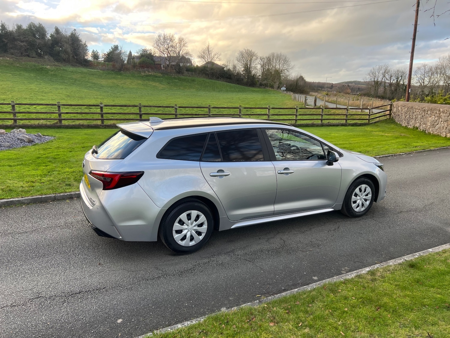 Used Toyota Corolla 2024 for sale - 76924726: Photo 3