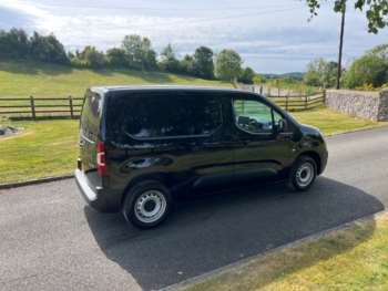 Used Citroen Berlingo 2024 for sale - 74749143: Photo