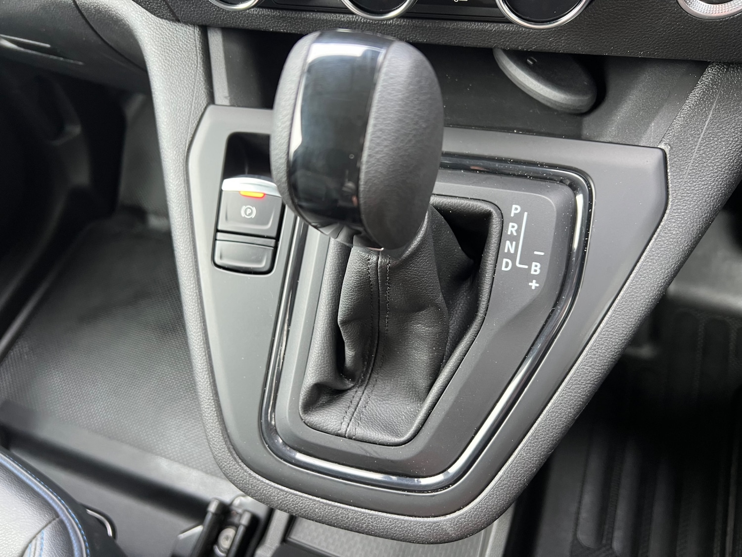 Used Nissan Other 2023 for sale - 77782005: Photo 17