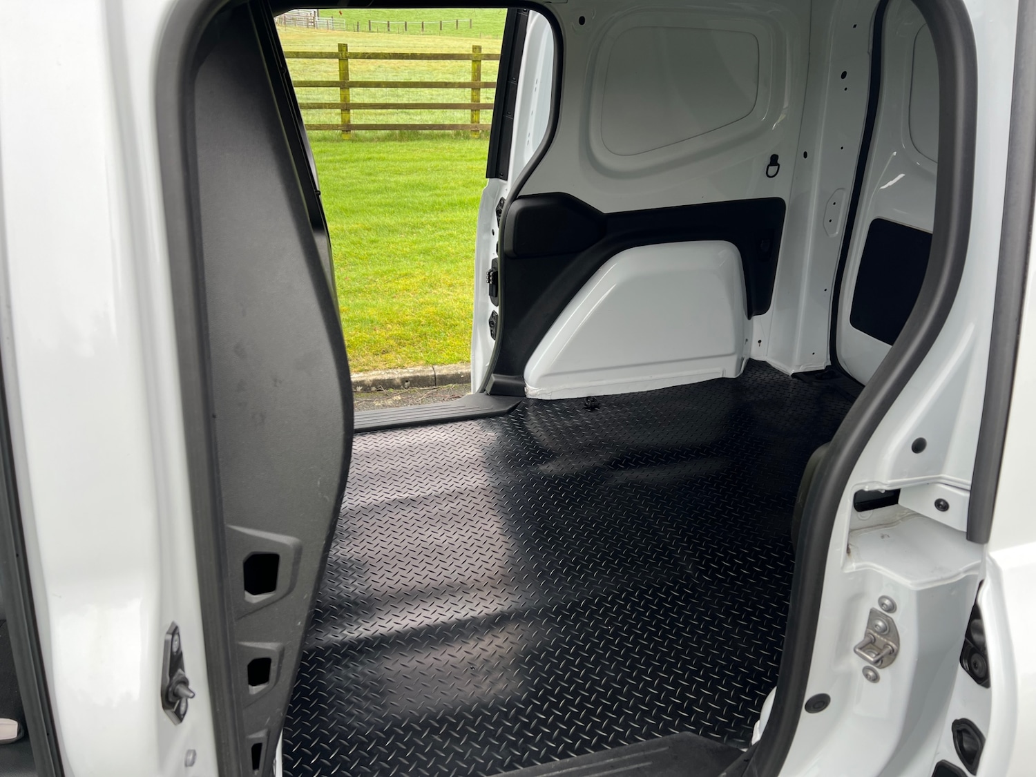 Used Nissan Other 2023 for sale - 77782005: Photo 19