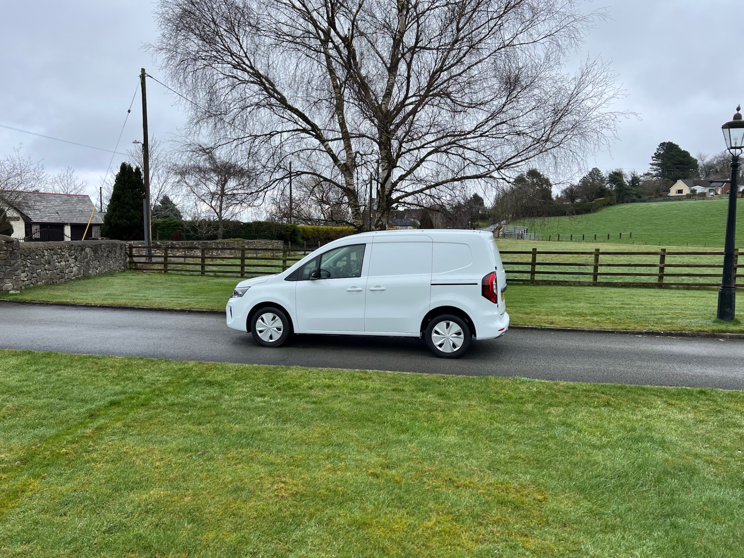 Used Nissan Other 2023 for sale - 77782005: Photo 2